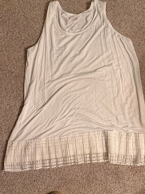 Women’s White Lace-Hem Tank Top